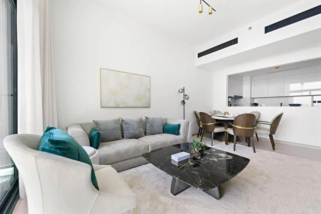 Modern 2 Bedroom Apartment In Family Community Dubai United Arab Emirates