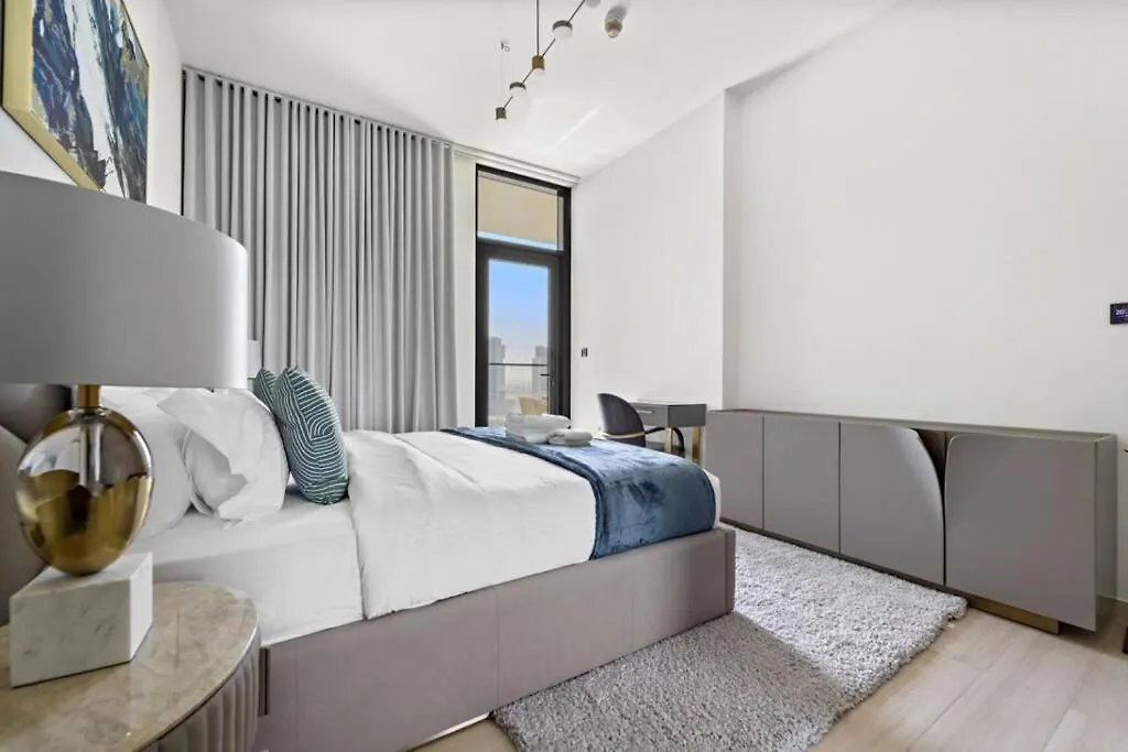 Modern 2 Bedroom Apartment In Family Community Dubai