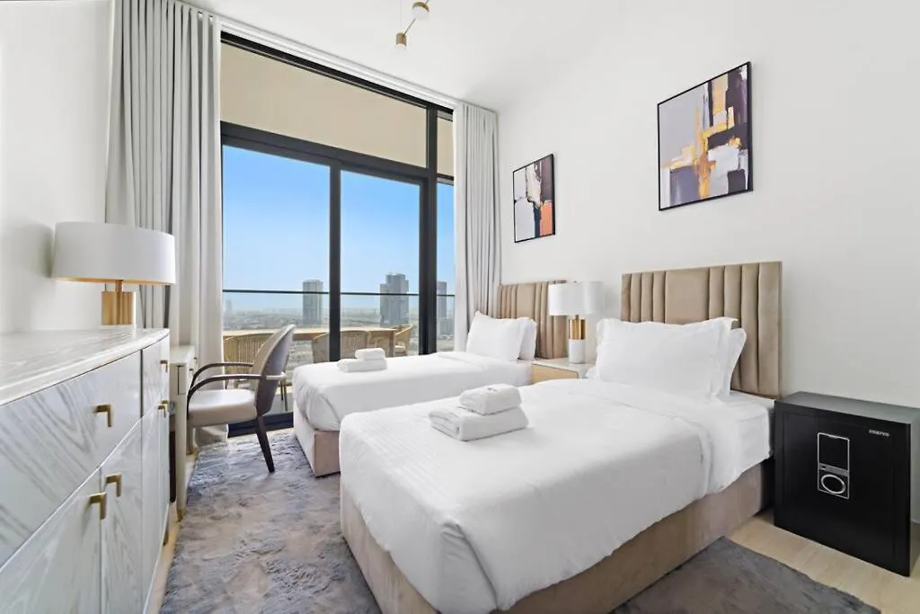 Modern 2 Bedroom Apartment In Family Community Dubai
